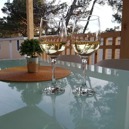 Relax Mobile Camp Basko Polje #new2022 * Baška Voda